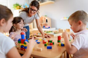 Möglichkeiten bei der Kinderbetreuung: Finanzielle Hilfe vom Staat – und vom Chef
